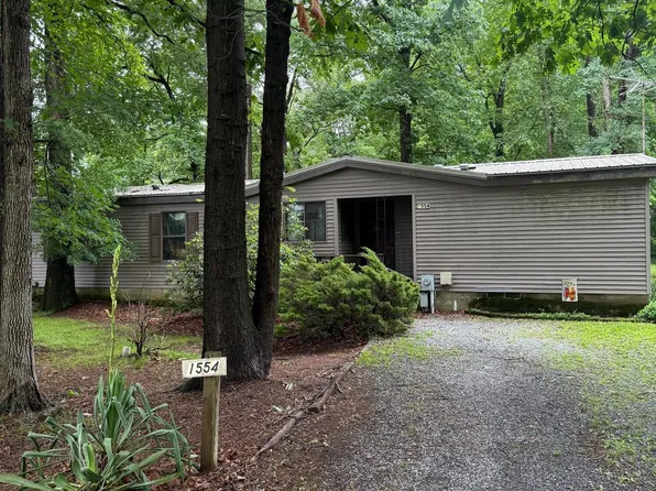 1554 Central Church Rd, Dover, DE 19904