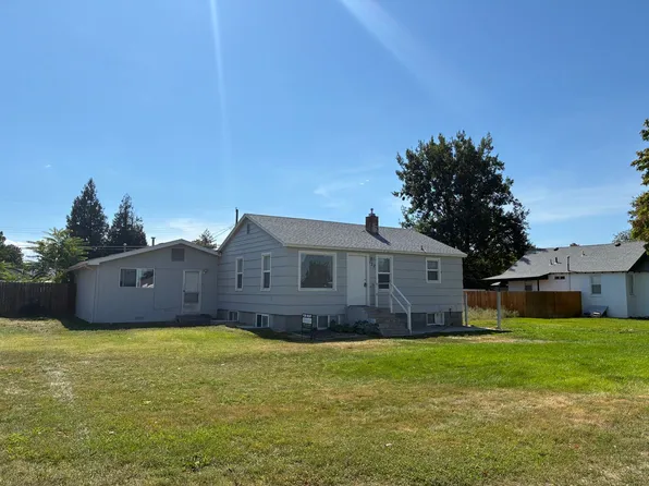 Hazel St Triplex, 122 E Hazel St, Caldwell, ID 83605