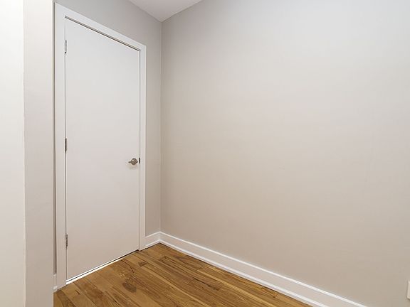 5th image of 54 Maitland St #50016B-101