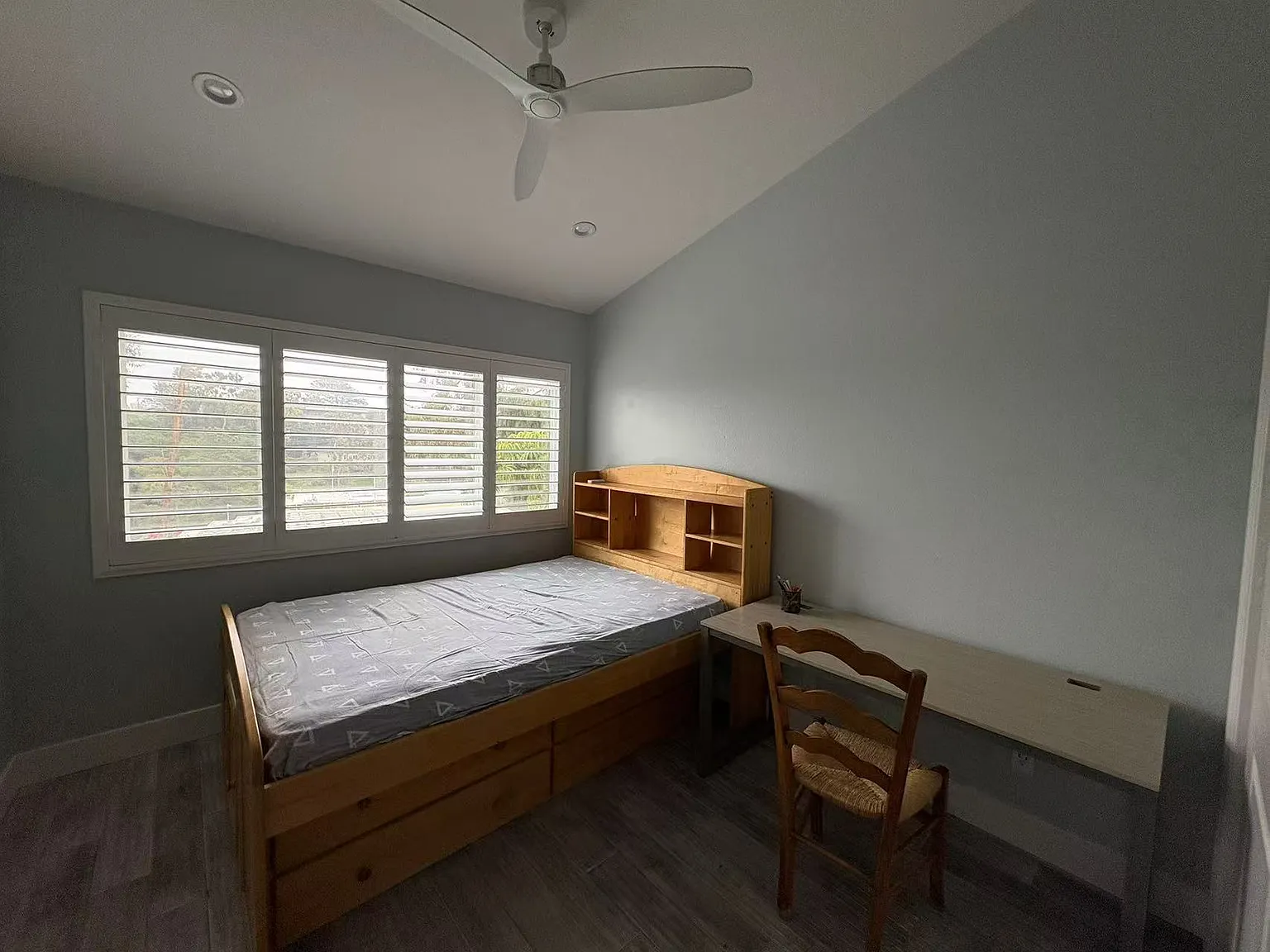 4 bed, 1824 sqft, $1,390 — Photo 2