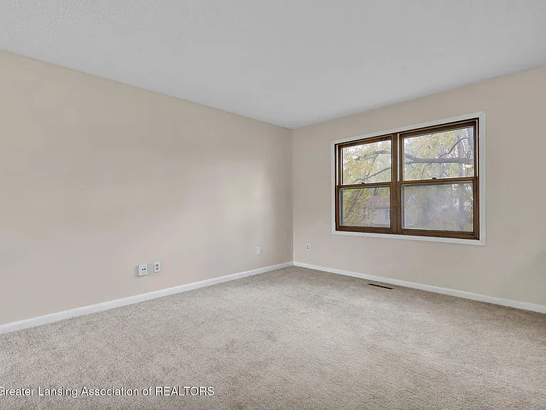 6125 Kenbrook Rd — Photo 12