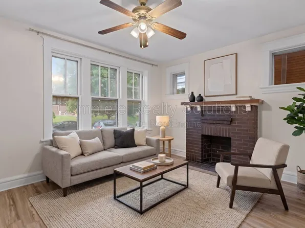 4301 S 38th St APT 1S, Saint Louis, MO 63116