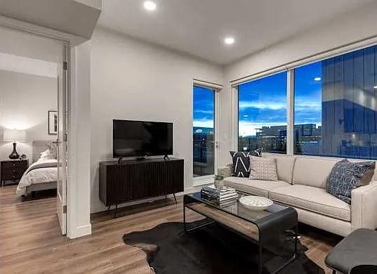 89 Quarry Park Road South East Calgary — Photo 4