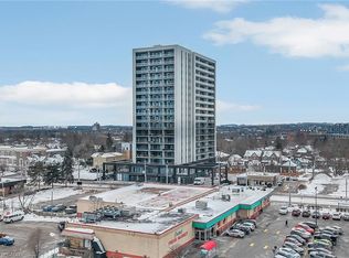 741 King St W #306, Kitchener, ON