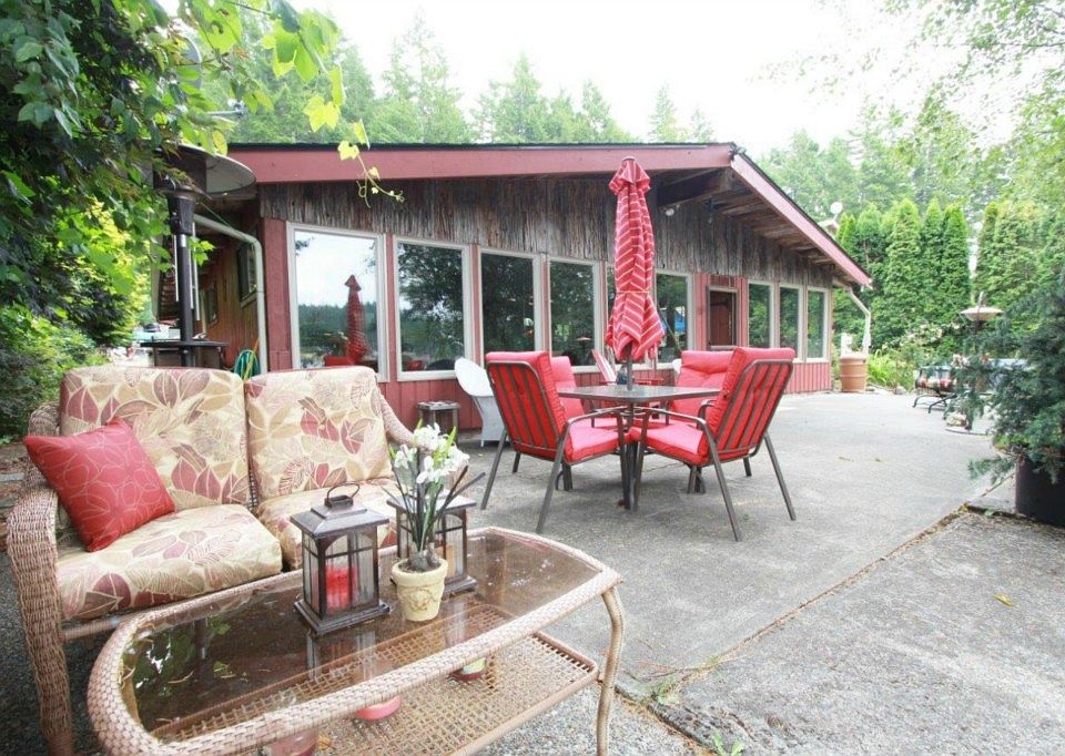 1st image of 333 W Lake Forest Ln E