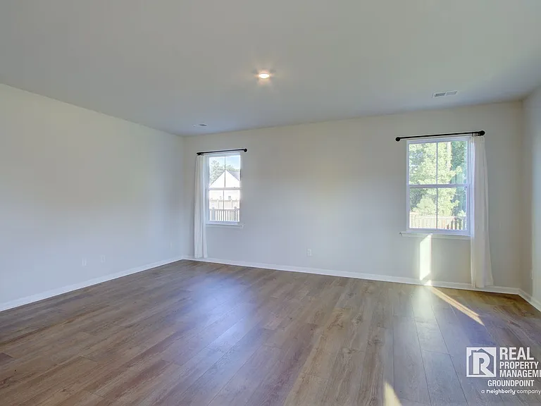 137 Paddle Boat Way — Photo 16