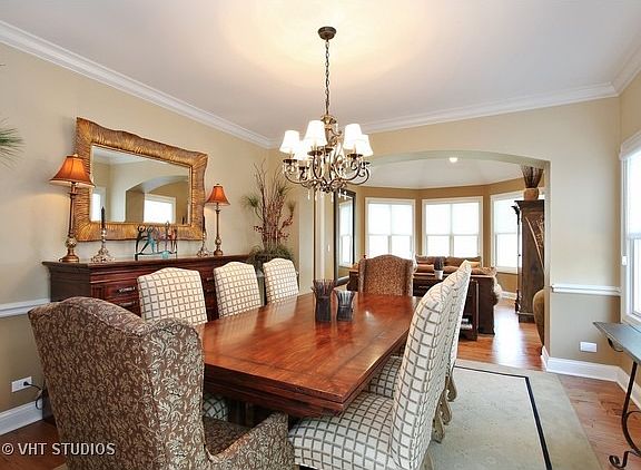 5th image of 1339 Dartmouth Ln