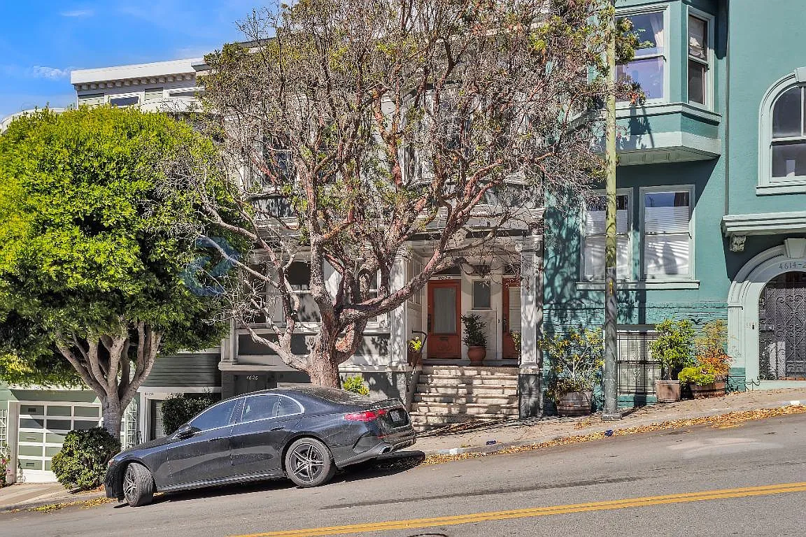 2 bed, 1200 sqft, $7,000 — Photo 2