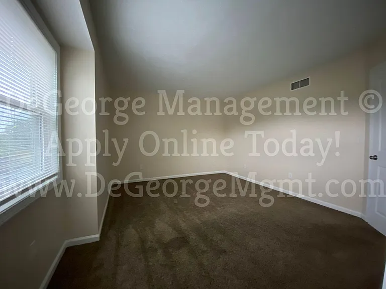 Pine Ridge Apartments — Photo 84