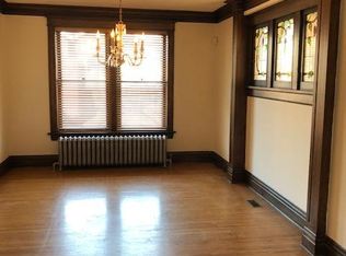 5833 Pershing Ave, Saint Louis, MO 63112