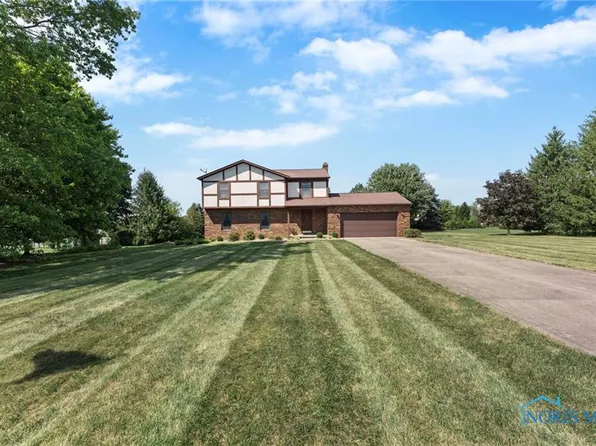 24980 Copopa Trl, Columbia Station, OH 44028