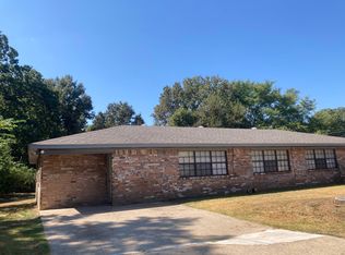 2171 Red Bird Ln, Tyler, TX 75706