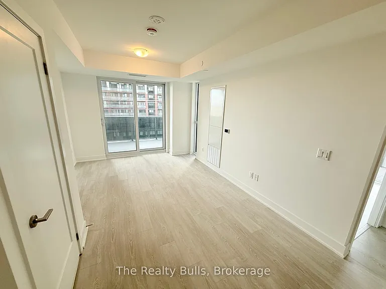 2545 Simcoe St N #516 — Photo 22