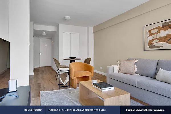 Rented by The Blueground | media 10