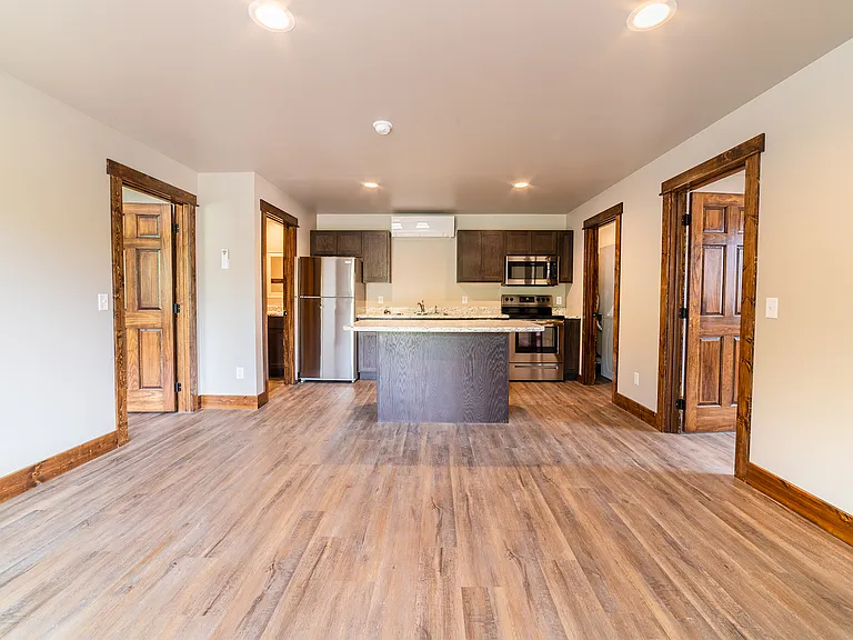 Second Stage Properties — Photo 9