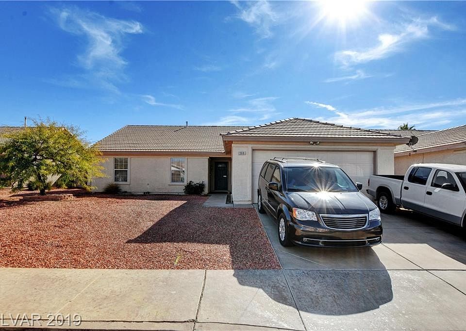 1st image of 366 Dooley Dr