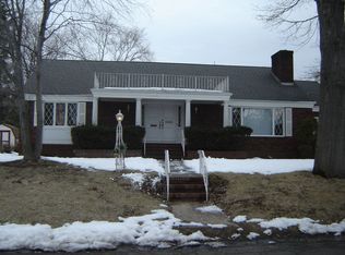 1045 Midwood Dr, Rahway, NJ 07065