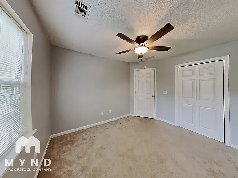 135 Mountain Ct — Photo 13