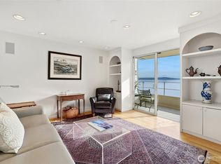 1600 43rd Avenue E #209, Seattle, WA
