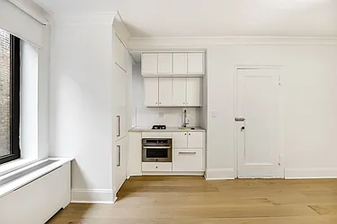 Rented by Akelius Real Estate Management