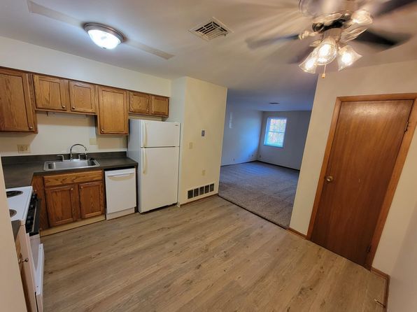 97 Georgetown Dr APT D