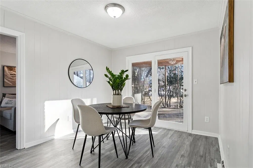 4 bed, 2.5 bath, 1586 sqft, $2,900 — Photo 4