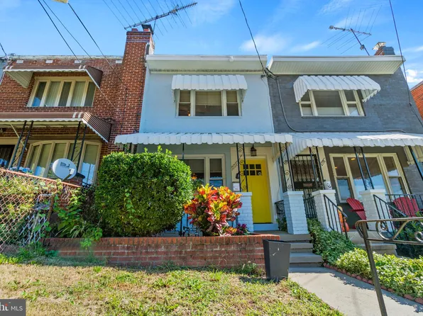 2217 15th St NE, Washington, DC 20018