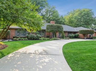 8508 Ensley Pl, Leawood, KS 66206