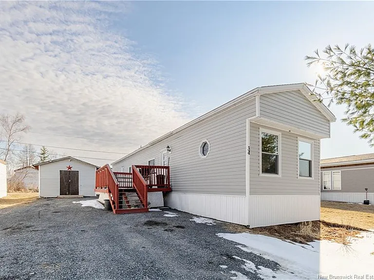 34 Elmdale Cres — Photo 20