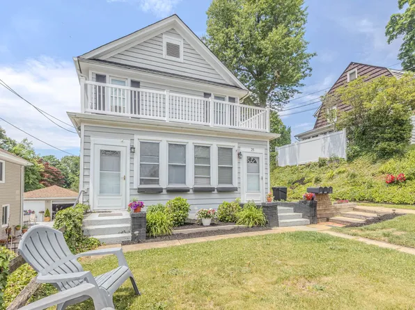 25 Cove Street, 25 Cove St APT 2B, Glen Cove, NY 11542
