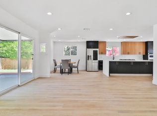 23127 Victory Blvd, West Hills, CA 91307