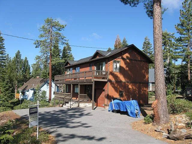 765 Fulton Crescent Dr photo 1