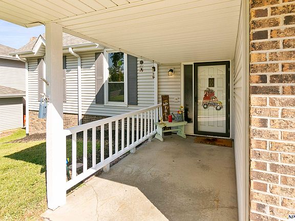 3rd image of 3512 Lynnwood Dr