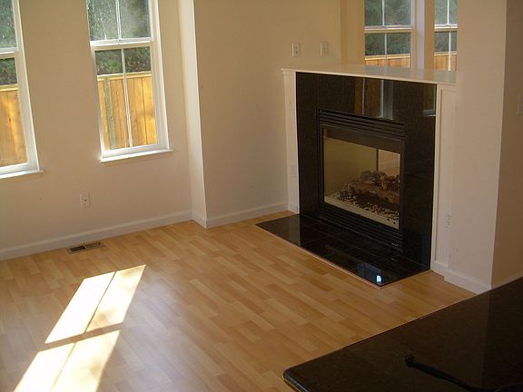 2-side fireplace