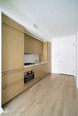 Rented by Kian Realty | media 13