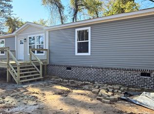 121 Hampton Dr, Morganton, GA 30560