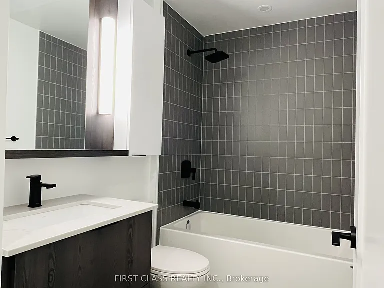5 Defries St #817 — Photo 11