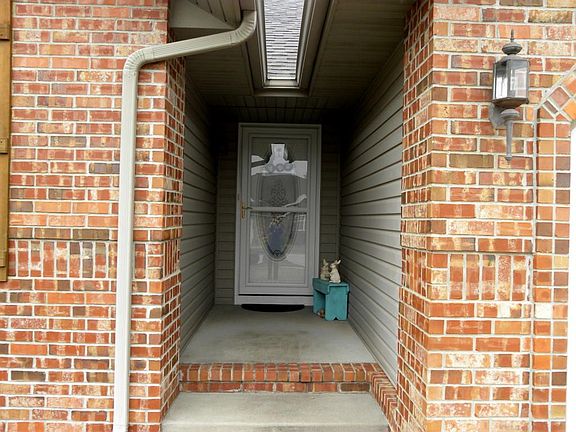 3rd image of 429 Melaleuca Dr