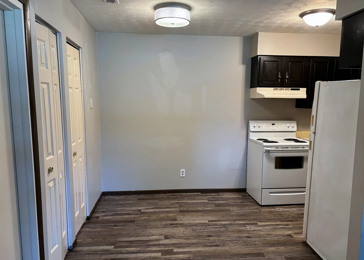 601 Oak Glen Drive — Photo 4