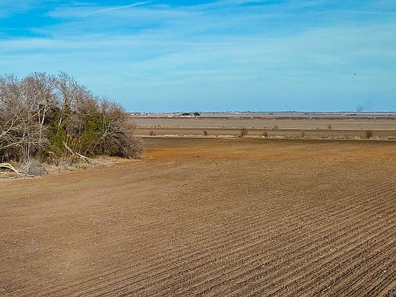 3rd image of County Road 5702