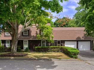 9 Mount Vernon Cir, Lawrence, MA 01843