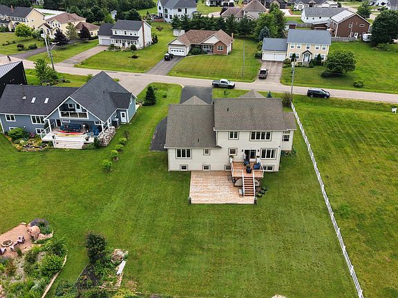 4th image of 46 Brandy Ln