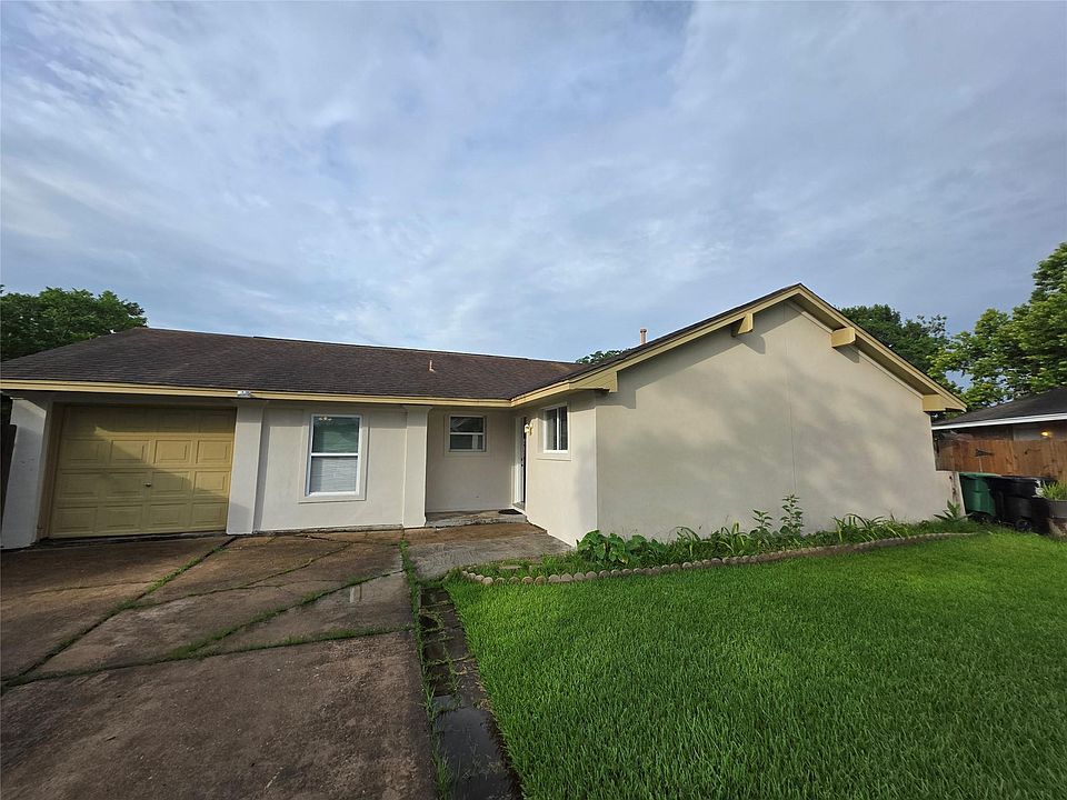 1st image of 12526 Ravena Ct