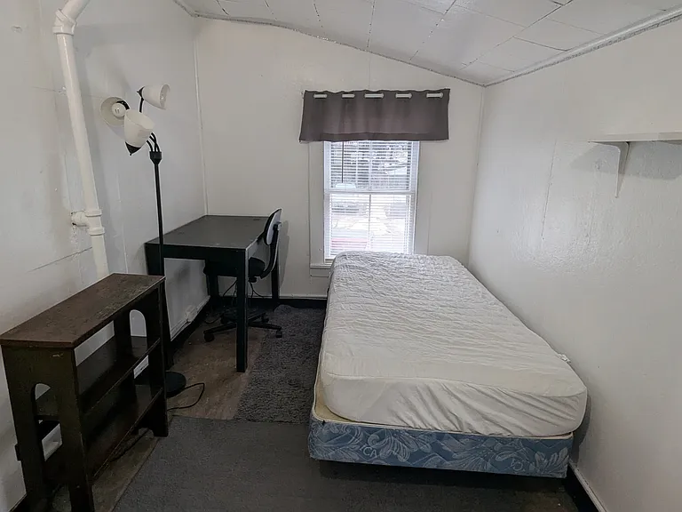 37 Seminary Ave #2 — Photo 15