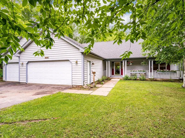 4874 Adrian Ln, Hermantown, MN 55811