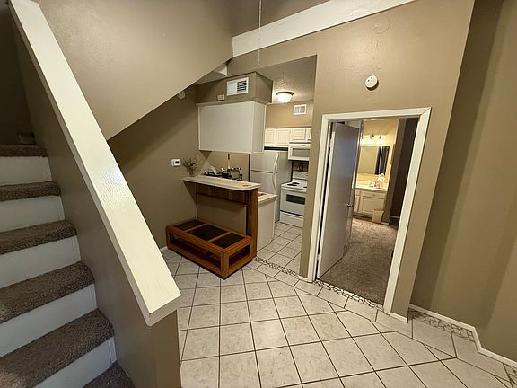 5th image of 2714 Nueces St APT 203