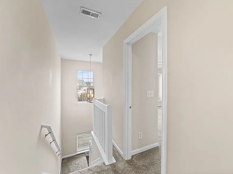 235 Blue Robin Way — Photo 14