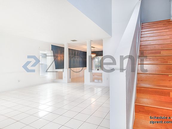 4th image of 562 Oak Branch Cir