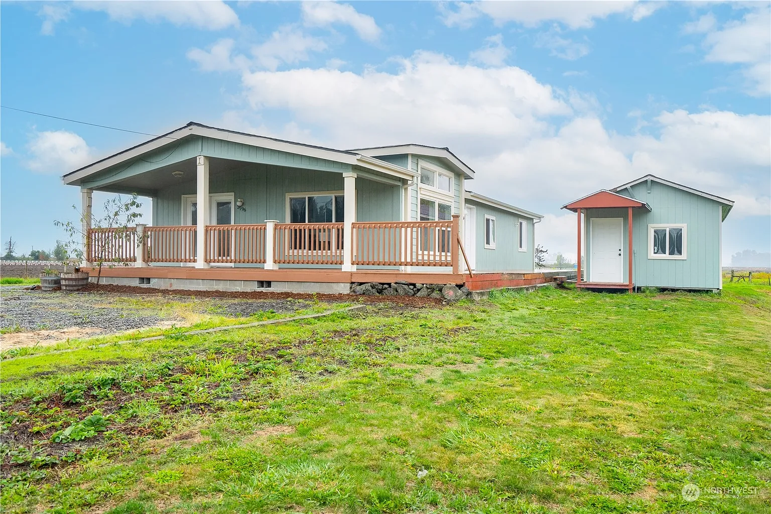 3796 Lindsay Road photo 1