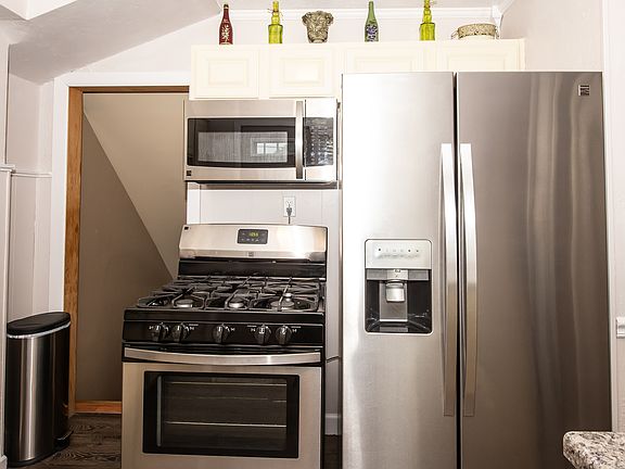 4th image of 1706 N 22nd Ave